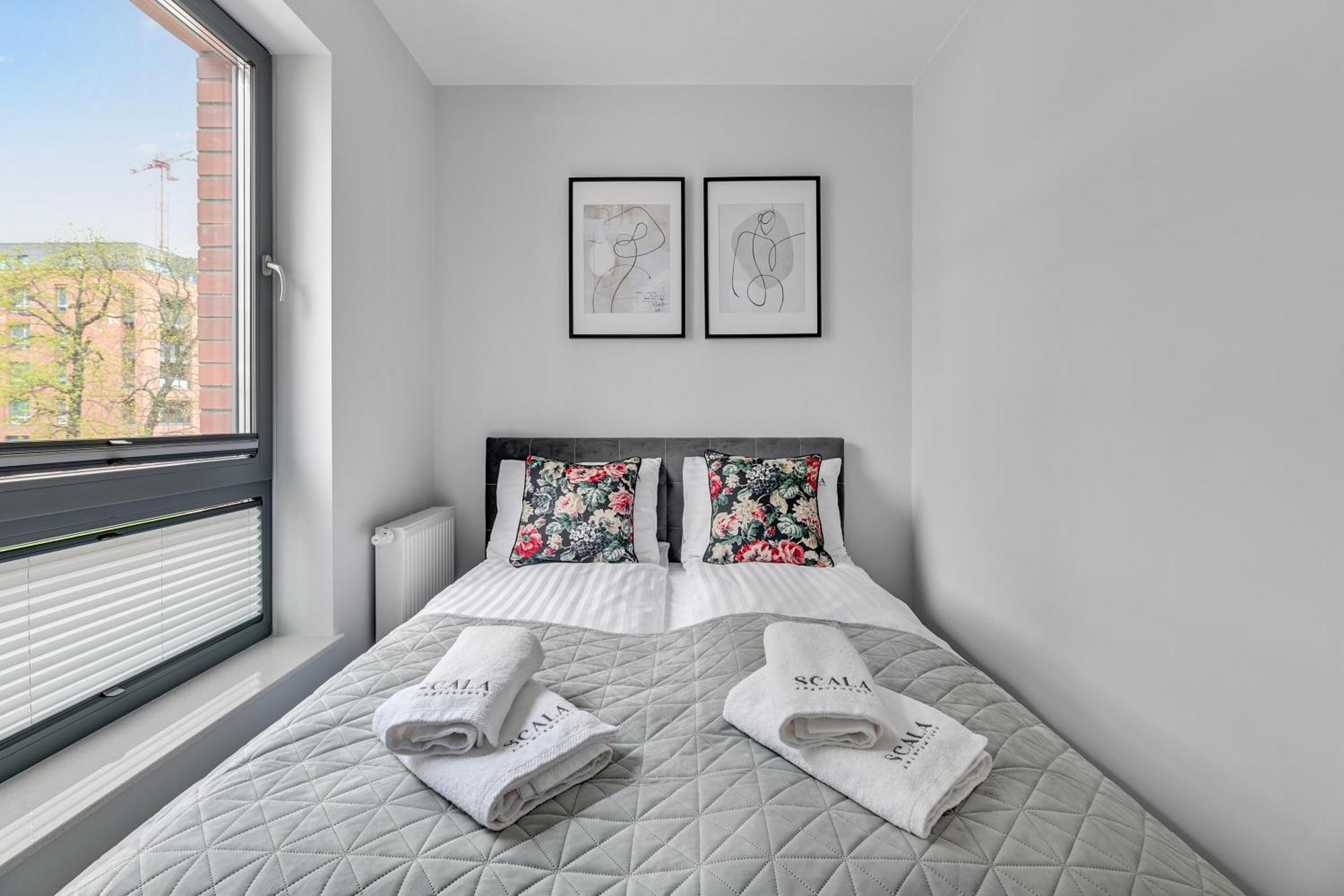 Scala City Center Apartments & Studio By Lion Apartments Гданск Екстериор снимка