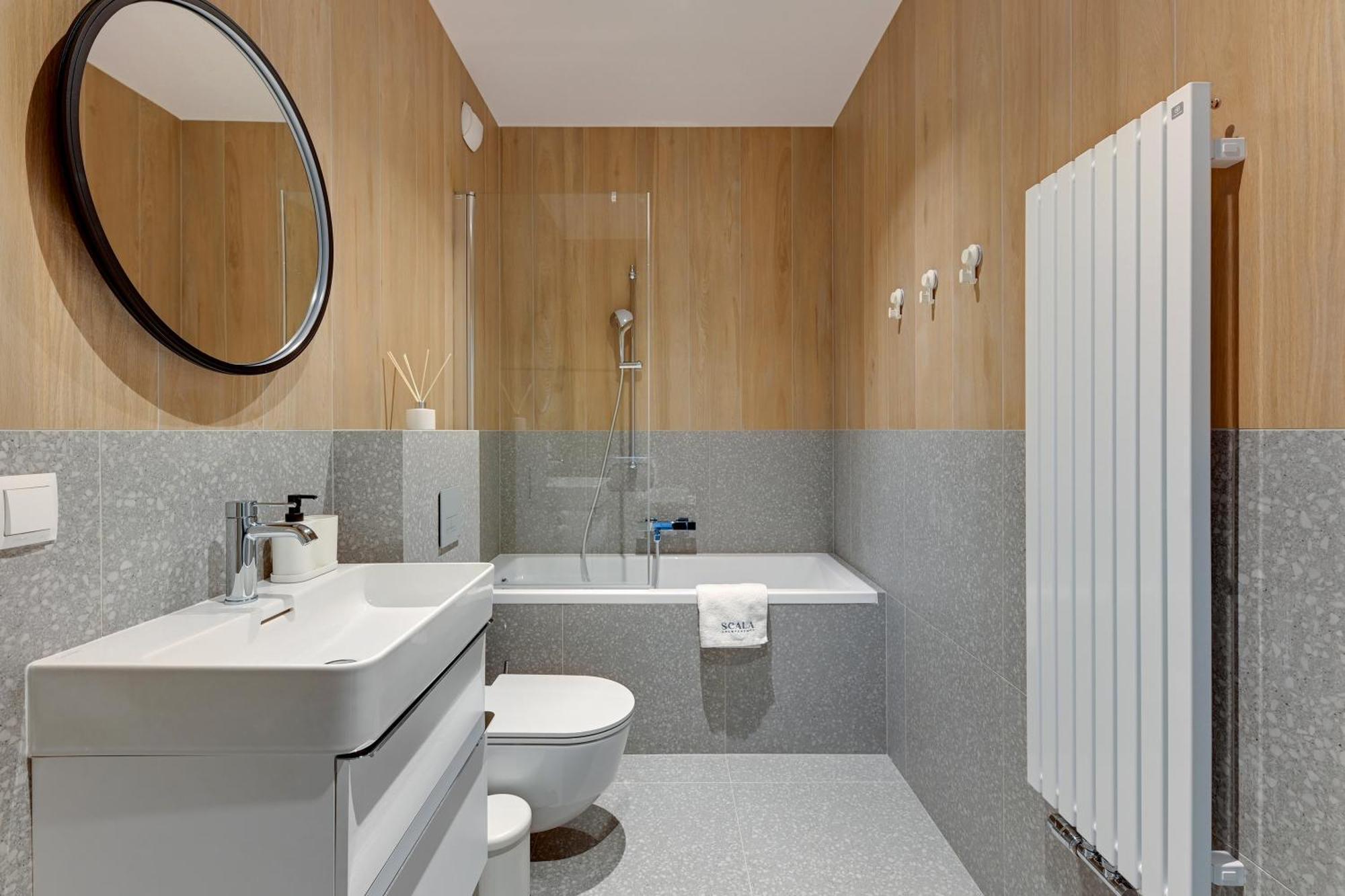 Scala City Center Apartments & Studio By Lion Apartments Гданск Екстериор снимка
