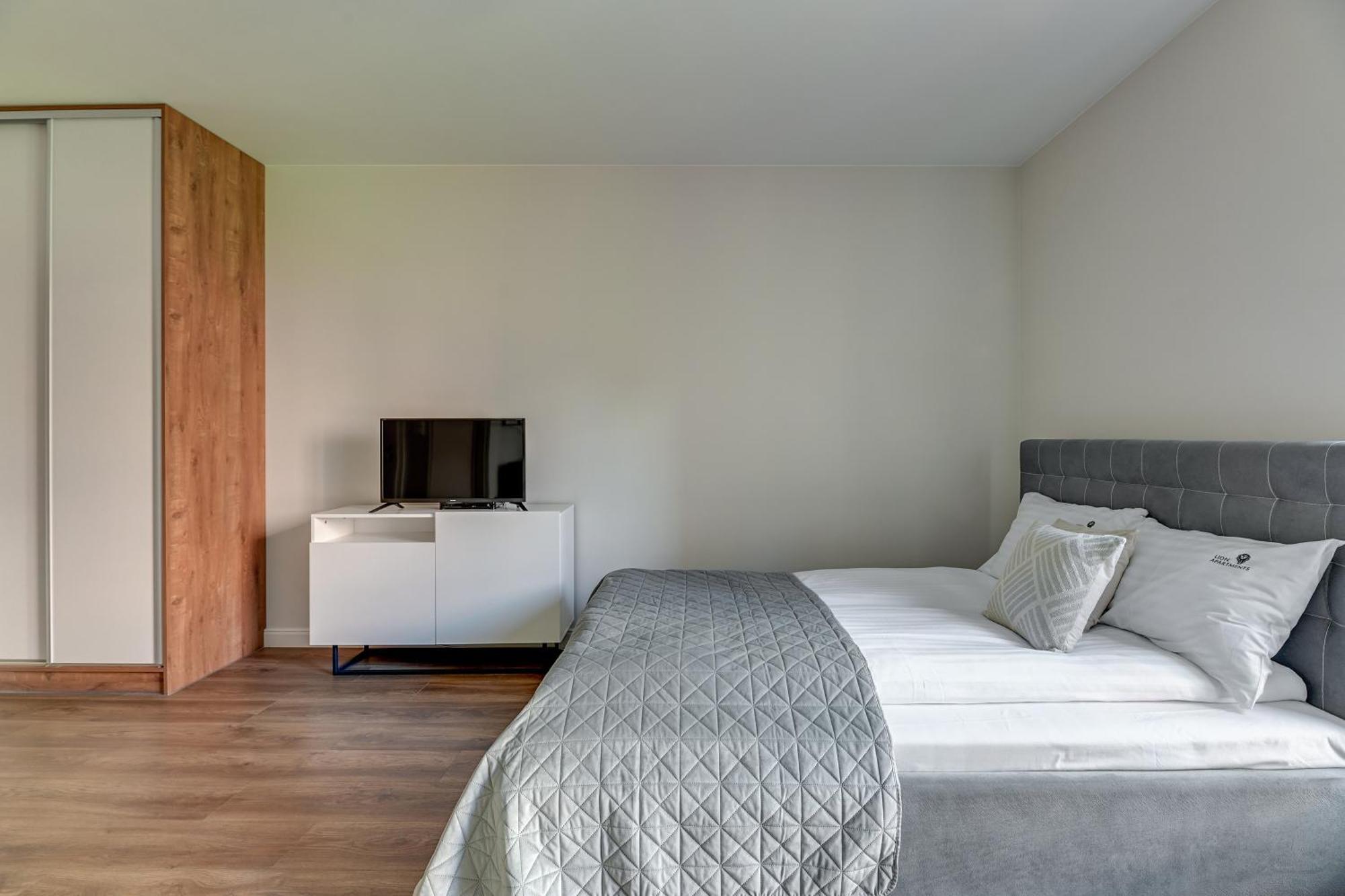 Scala City Center Apartments & Studio By Lion Apartments Гданск Екстериор снимка