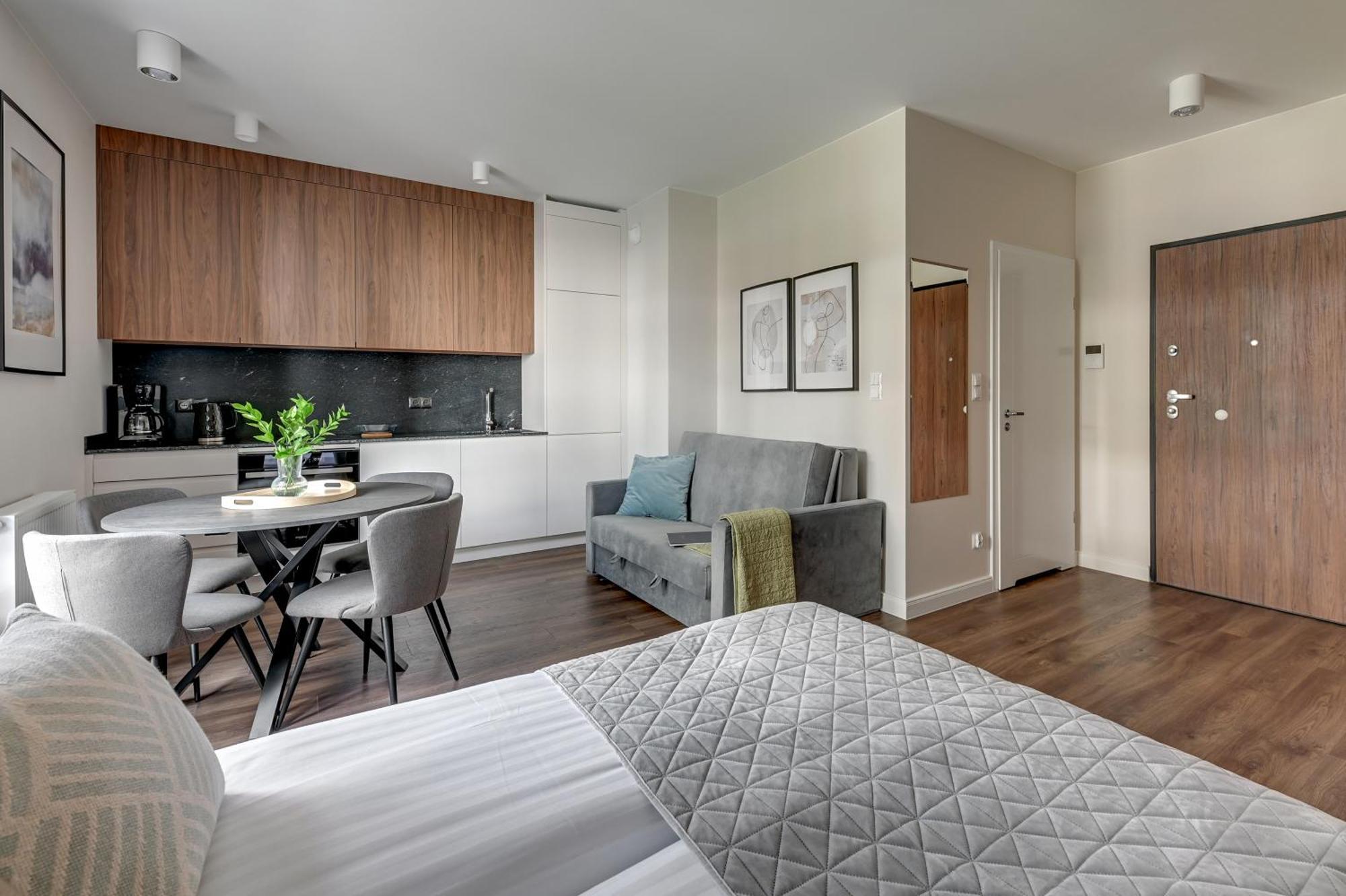 Scala City Center Apartments & Studio By Lion Apartments Гданск Екстериор снимка